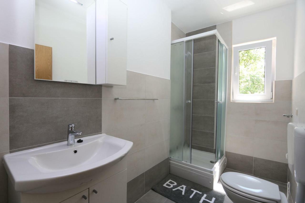 Apartments Mihalic Шіло Екстер'єр фото
